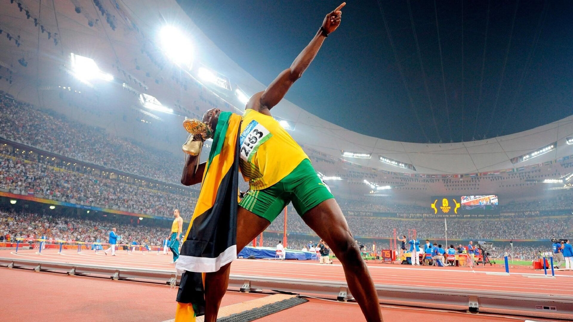 东亚杯国足夺冠 球迷情绪达到顶点,东亚杯男足比赛时间